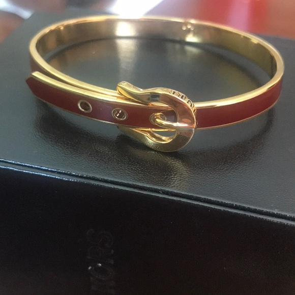 Juicy Couture Jewelry - Juicy Couture belt like bracelet